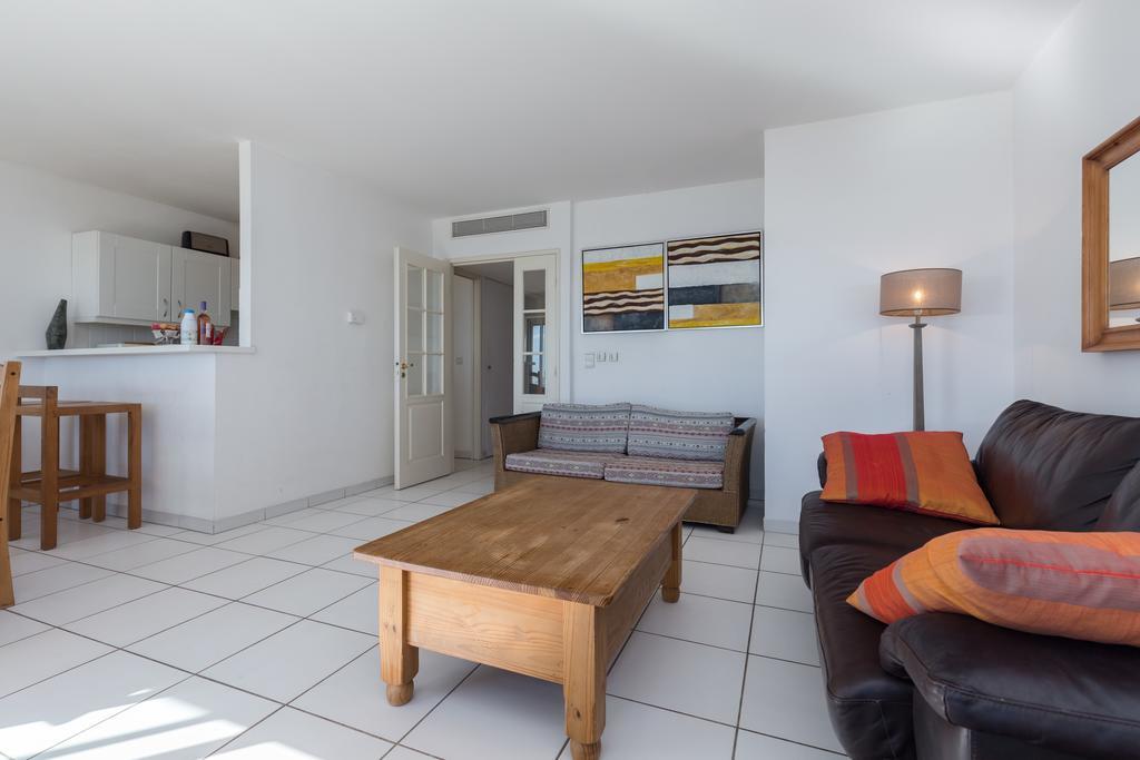 Cannes Bai Buitenkant foto